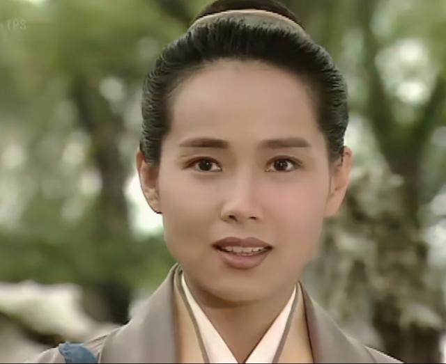 邢恩女友是谁(十二位女扮男装又飒又美的小姐姐)