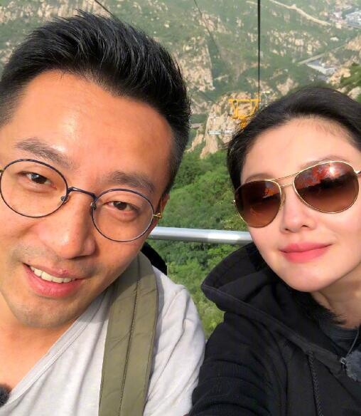 汪小菲对大S爱恨交加（S妈曝大S离婚真相）