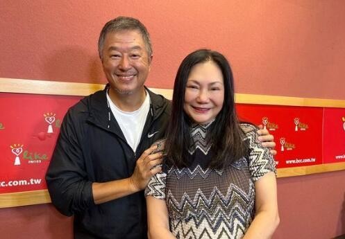 汪小菲对大S爱恨交加（S妈曝大S离婚真相）