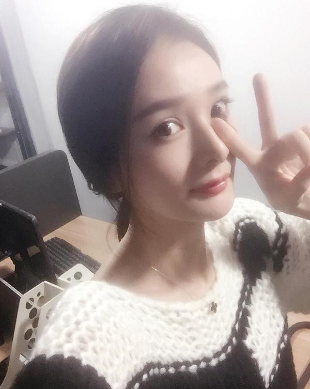 陈丹婷整容前旧照曝光（陈丹婷翻版杨幂快分不清谁）