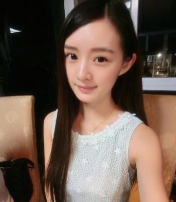 陈丹婷整容前旧照曝光（陈丹婷翻版杨幂快分不清谁）