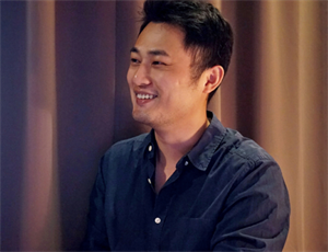 张泉灵简历 :27岁嫁45岁的李铁,从工作18年的央视辞职,如今身价过亿