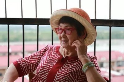 ​女富豪吴胜明的传奇史，独女自杀，53岁入狱18年，81岁东山再起