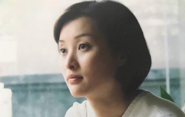 陈建斌前妻吴越照片（陈建斌前妻吴越个人资料）