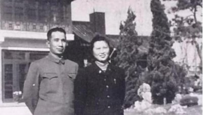 ​粟裕和楚晴在战争中相遇