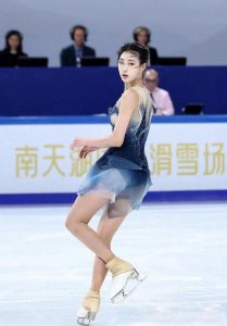 ​中国最美花滑女神征服全球舞台！