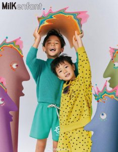 ​买超张嘉倪儿子们合体拍杂志 对镜头摆 pose 颜值高