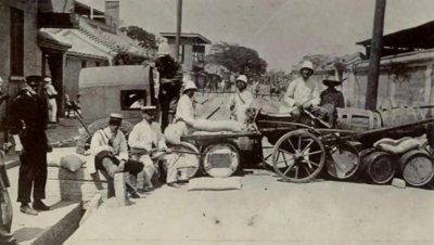 ​荒诞开战，耻辱收场