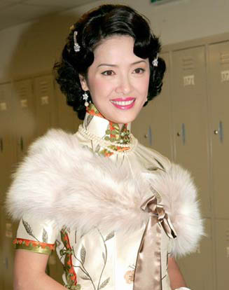 向海岚是向华胜的女儿吗?向海岚结婚了吗站(向华胜的老婆陈岚图片) 向海岚是向华胜的女儿吗?向海岚结婚了吗站(向华胜的老婆陈岚图片)