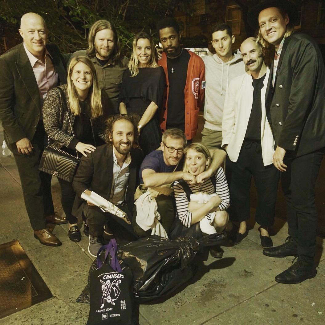 米娅·华希科沃斯卡个人资料写真作品