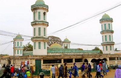 ​嘴炮之国冈比亚：扬言灭五常、占欧洲，其真实情况到底如何？