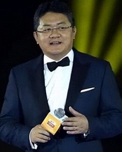 ​2007年张斌主持新闻发布会，妻子胡紫薇冲入搅局：他在外养小三