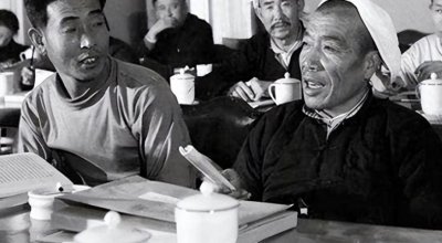 ​两位工资最低的副国级领导：一个农民出身，一个成为大老板