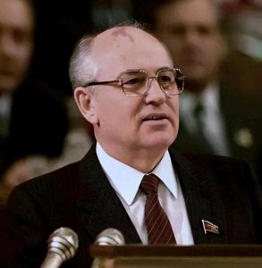 ​历史上的今天：2月11日