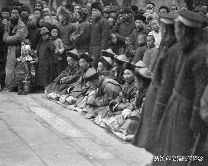 清末珍贵历史影像：北京雍和宫庙会