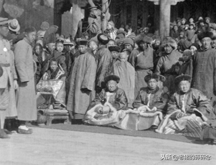 清末珍贵历史影像：北京雍和宫庙会