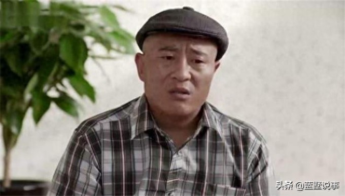 “赵四”刘小光婚姻本是很幸福，老婆漂亮比他小七岁