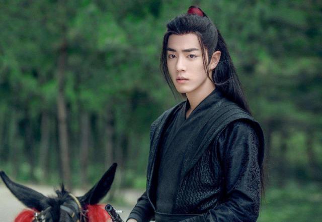 《陈情令》的评分已经来到了8.2分，近63万的人参与这部剧的评分