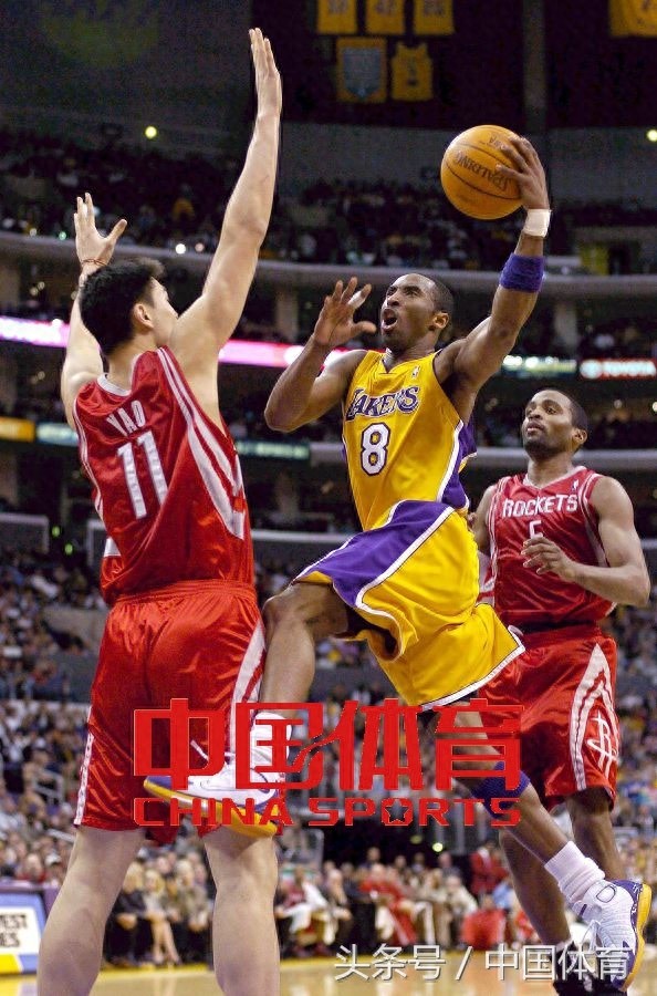 历史上的今天：科比单场比赛拿下81分