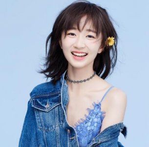 ​徐婕是怎么出道的