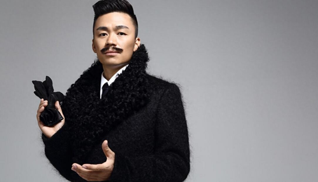 王宝强写真曝光，这个宝强有点帅