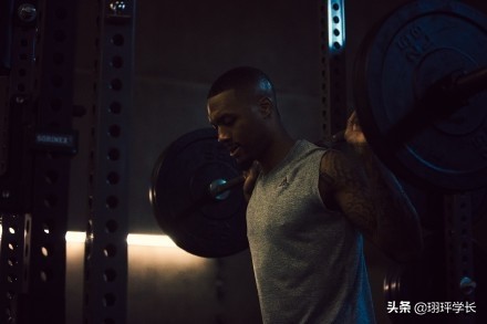 一组利拉德训练的写真照