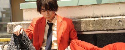 ​邻座的怪同学吉田春是亲生的孩子吗