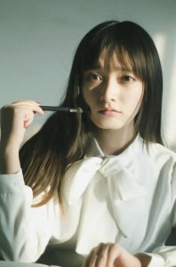 ​美图分享：美女校花，校园自拍图集