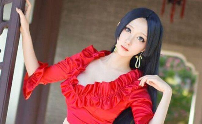 海贼王女帝cosplay,霸气全开,还原漫迷心中的女神!
