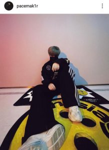 ​李小璐买的鞋子（李小璐PG1疑设计情侣品牌）