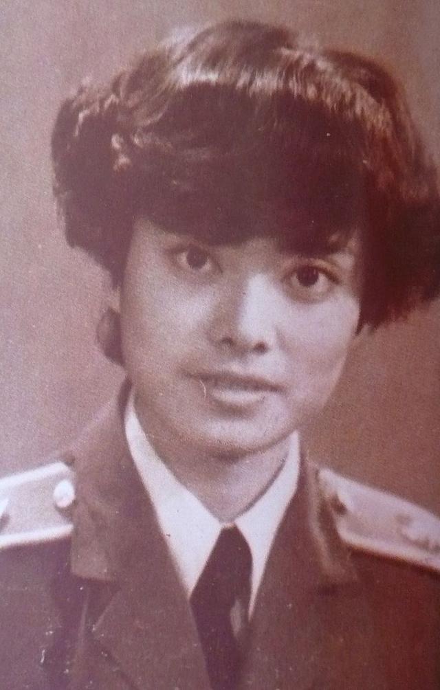 毛阿敏如今的状况（25岁爆红26岁跌落神坛）(4)