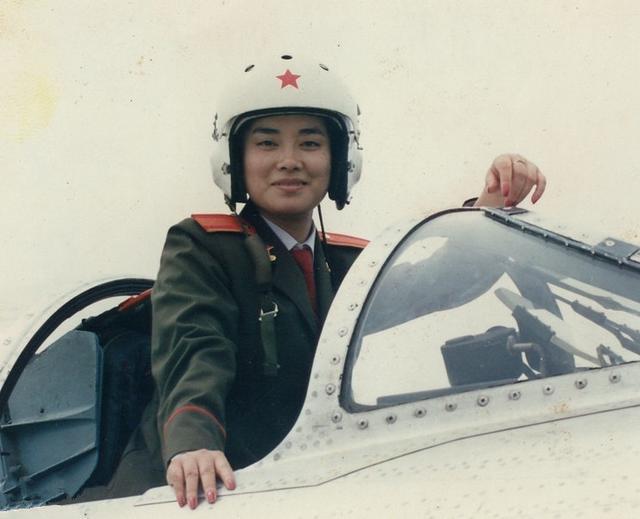 毛阿敏如今的状况（25岁爆红26岁跌落神坛）(3)