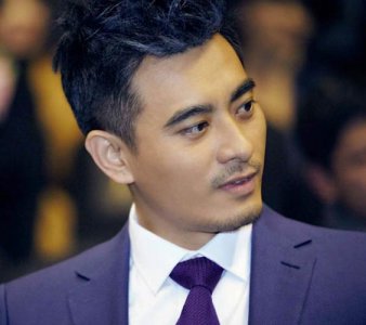 ​陈龙资料，陈龙年龄和个人资料(陈龙的年龄是多大)