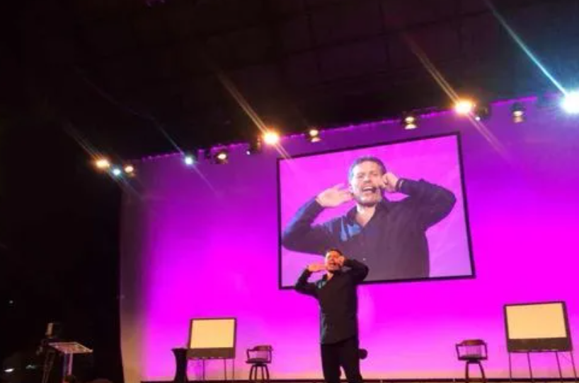 陈安之简介个人资料(陈安之成功背后,隐藏着无数家庭的支离破碎)