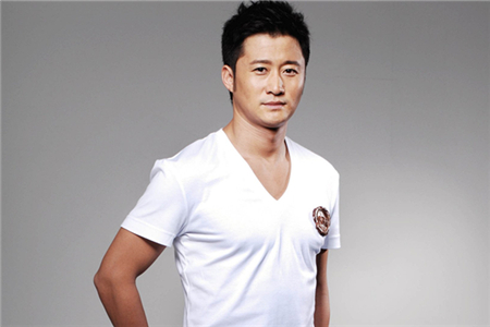 吴京图片_吴京几个孩子图片_吴京操谢楠的图片