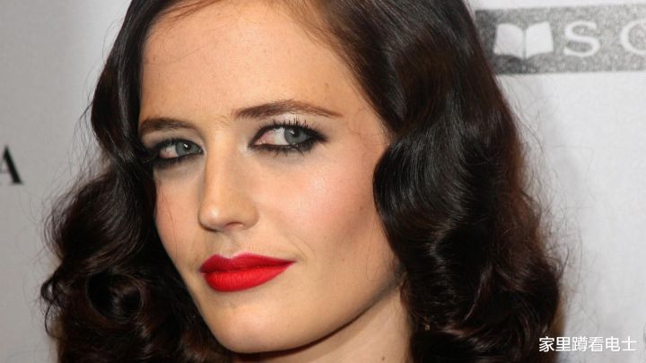 法国女演员蕾雅·赛杜（4位走红好莱坞的法国女演员）