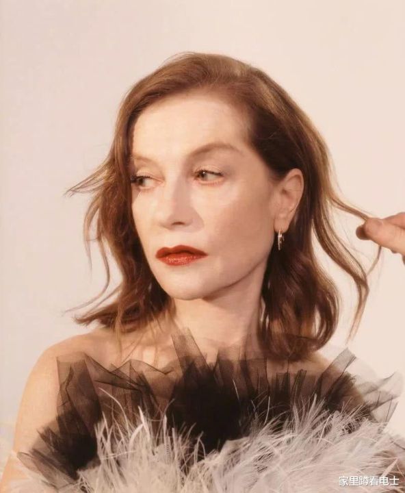 法国女演员蕾雅·赛杜（4位走红好莱坞的法国女演员）