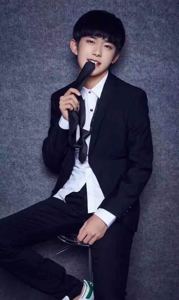 易烊千玺喜欢什么(易烊千玺最近最喜欢谁) 易烊千玺 第2张 易烊千玺喜欢什么(易烊千玺最近最喜欢谁) 易烊千玺 第2张