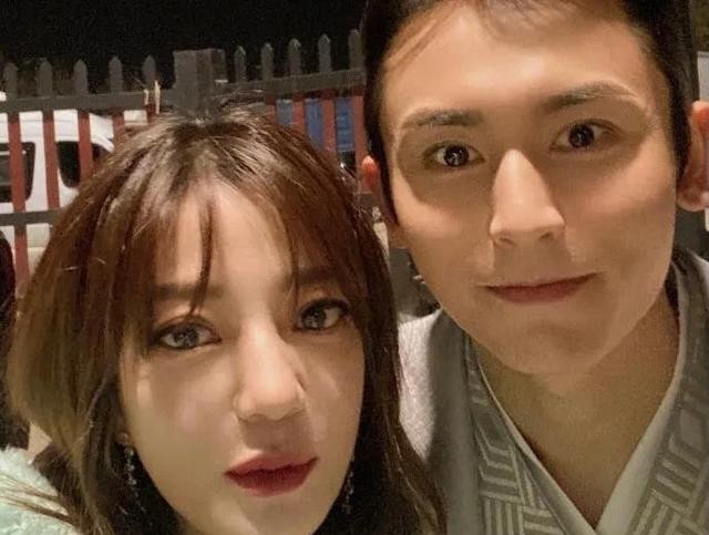 赵薇军旗装道歉事件(赵薇到底做了什么引起国愤民怒)