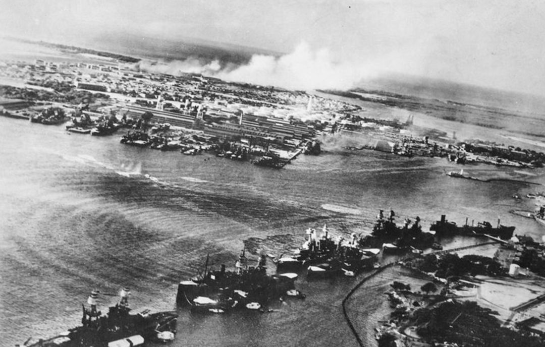 日本什么时候偷袭珍珠港的(日本偷袭珍珠港是哪一年)