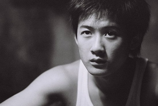 檀健次为什么起日本名(檀健次名字怎么像日本人)