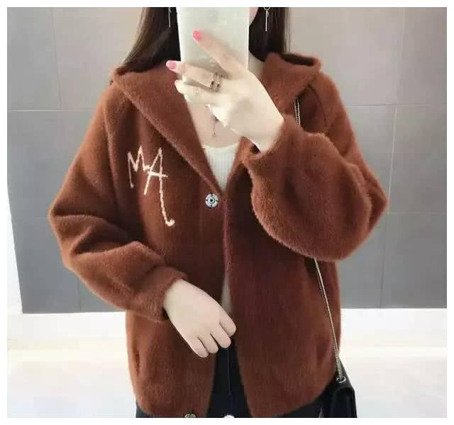 新上架“水貂绒”外套,火了,高贵时尚还便宜,比羽绒服还保暖