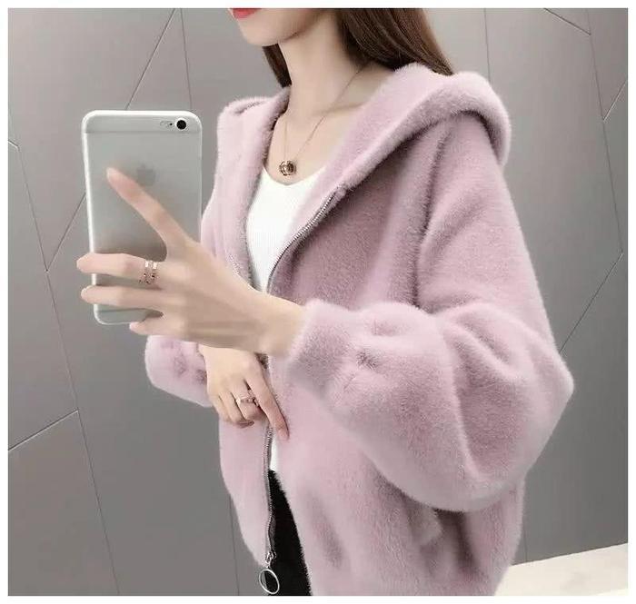 新上架“水貂绒”外套,火了,高贵时尚还便宜,比羽绒服还保暖