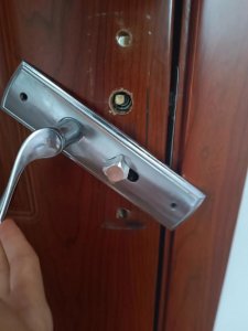 ​防盗门锁坏了怎么办（防盗门锁坏了的处理方法）