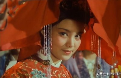 ​潘虹出演花魁杜十娘，这部40年前的老电影，至今仍旧让人惊艳