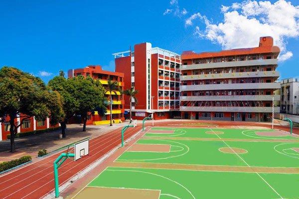 技校门7分钟视频 女孩子的父亲对内幕无法接受