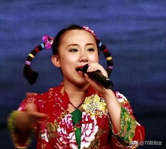 ​丫蛋的传奇转身：从春晚到直播的逆袭之路