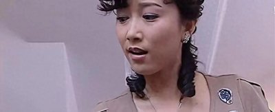 ​六旬老妇想要生儿传宗接代，20岁女儿哭诉:打死我也不会养他的