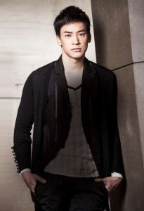 ​泰国男神Bie继息影一年后，再度复出