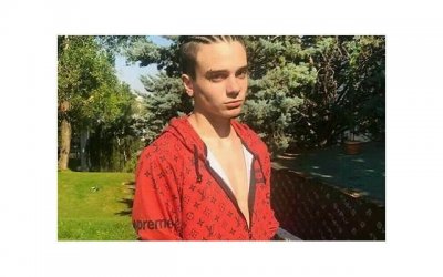 ​该如何正确的对女生好，才不会沦为舔狗呢？